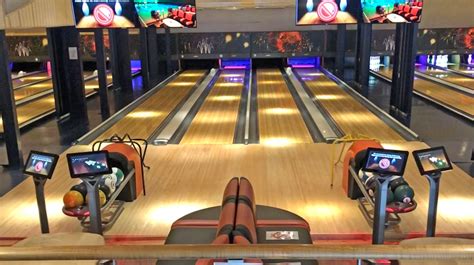 Sahuarita bowling alleys for sale  Commercial zoning allows for a wide variety of commercial and residential uses